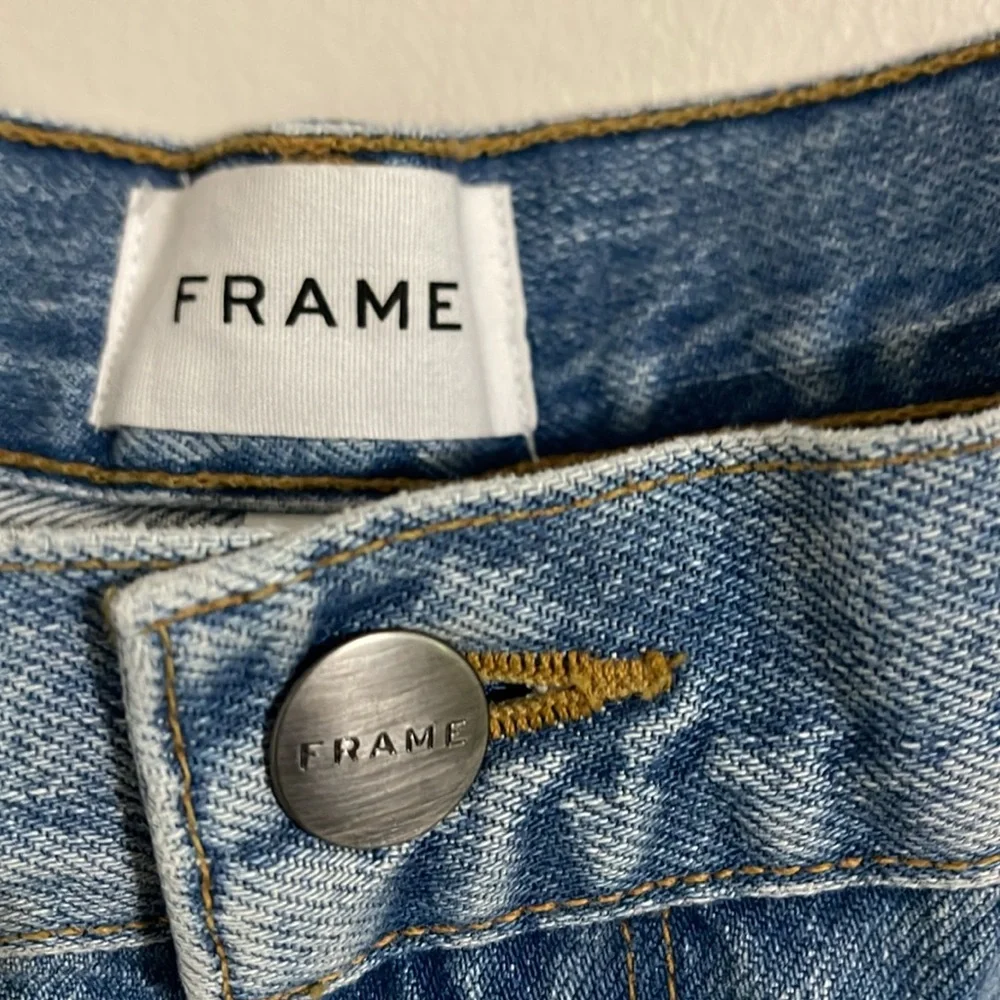 frame women’s ultra baggy jean shorts 27